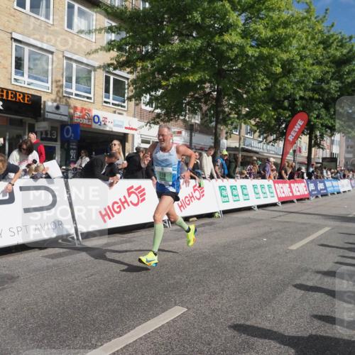 15.09.2024 - PSD Bank Halbmarathon Miley Keyser http://msf.ph/oto/7080779 15.09.2024 11:39:20 Ziel 739, 747, 778, 913, 933, 1266, 2233, 2628, 2650 meine-sportfotos.de