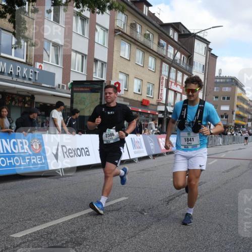 15.09.2024 - PSD Bank Halbmarathon Michael Strokosch http://msf.ph/oto/7080787 15.09.2024 12:25:36 Ziel 1153, 1841, 2250, 2386, 2442, 3283 meine-sportfotos.de