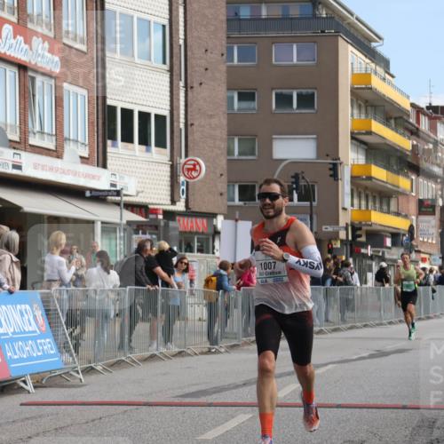 15.09.2024 - PSD Bank Halbmarathon Michael Strokosch http://msf.ph/oto/7080791 15.09.2024 11:16:46 Ziel 595, 606, 621, 1004, 1007 meine-sportfotos.de