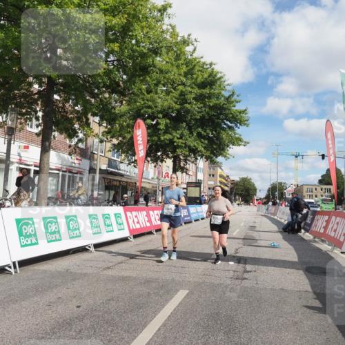 15.09.2024 - PSD Bank Halbmarathon Miley Keyser http://msf.ph/oto/7080812 15.09.2024 12:53:04 Ziel 3252, 3406 meine-sportfotos.de