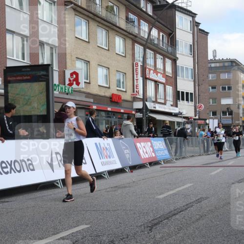 15.09.2024 - PSD Bank Halbmarathon Michael Strokosch http://msf.ph/oto/7080814 15.09.2024 12:25:49 Ziel 3226, 3239, 3281, 3286 meine-sportfotos.de