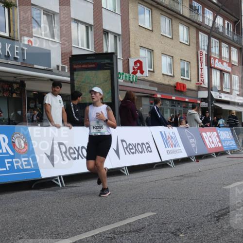 15.09.2024 - PSD Bank Halbmarathon Michael Strokosch http://msf.ph/oto/7080825 15.09.2024 12:25:49 Ziel 3226, 3239, 3281, 3286 meine-sportfotos.de