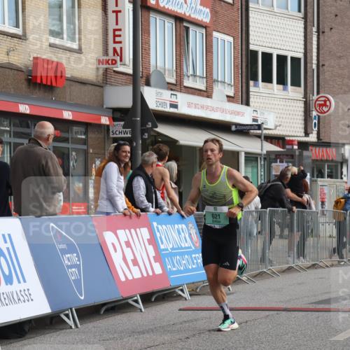 15.09.2024 - PSD Bank Halbmarathon Michael Strokosch http://msf.ph/oto/7080831 15.09.2024 11:16:51 Ziel 595, 606, 621, 1004, 1007 meine-sportfotos.de