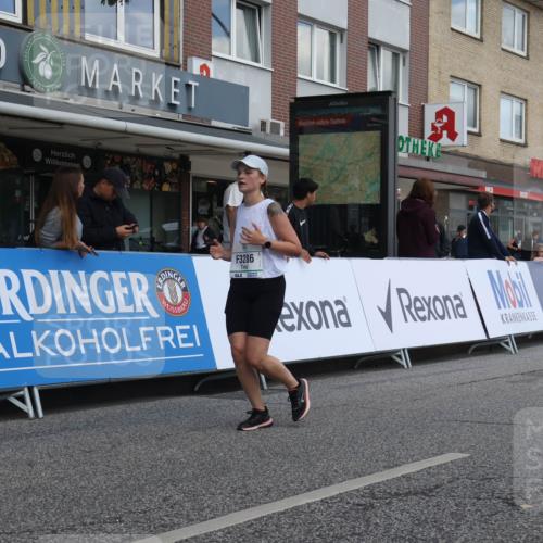 15.09.2024 - PSD Bank Halbmarathon Michael Strokosch http://msf.ph/oto/7080833 15.09.2024 12:25:50 Ziel 3226, 3239, 3281, 3286 meine-sportfotos.de