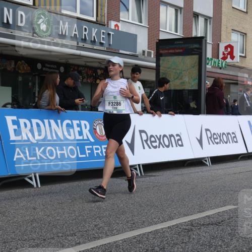 15.09.2024 - PSD Bank Halbmarathon Michael Strokosch http://msf.ph/oto/7080837 15.09.2024 12:25:50 Ziel 3226, 3239, 3281, 3286 meine-sportfotos.de