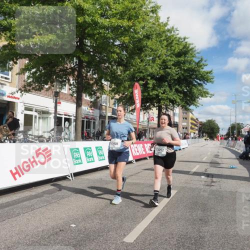 15.09.2024 - PSD Bank Halbmarathon Miley Keyser http://msf.ph/oto/7080840 15.09.2024 12:53:06 Ziel 3252, 3406 meine-sportfotos.de