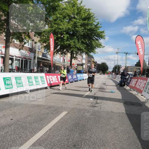 15.09.2024 - PSD Bank Halbmarathon Miley Keyser http://msf.ph/oto/7080879 15.09.2024 12:54:08 Ziel 2382, 2893 meine-sportfotos.de