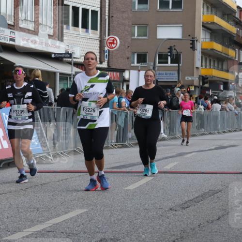 15.09.2024 - PSD Bank Halbmarathon Michael Strokosch http://msf.ph/oto/7080890 15.09.2024 12:25:54 Ziel 3226, 3239, 3281, 3286, 3413 meine-sportfotos.de