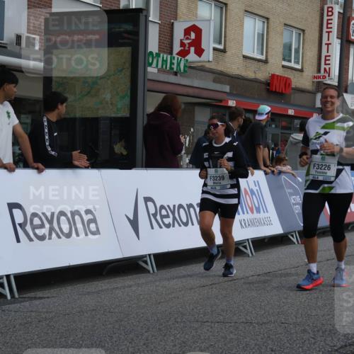 15.09.2024 - PSD Bank Halbmarathon Michael Strokosch http://msf.ph/oto/7080901 15.09.2024 12:25:55 Ziel 3226, 3239, 3281, 3286, 3413 meine-sportfotos.de