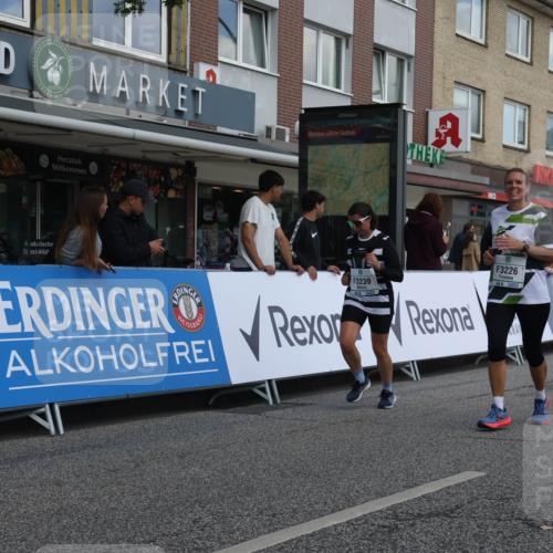 15.09.2024 - PSD Bank Halbmarathon Michael Strokosch http://msf.ph/oto/7080910 15.09.2024 12:25:56 Ziel 3226, 3239, 3281, 3286, 3413 meine-sportfotos.de