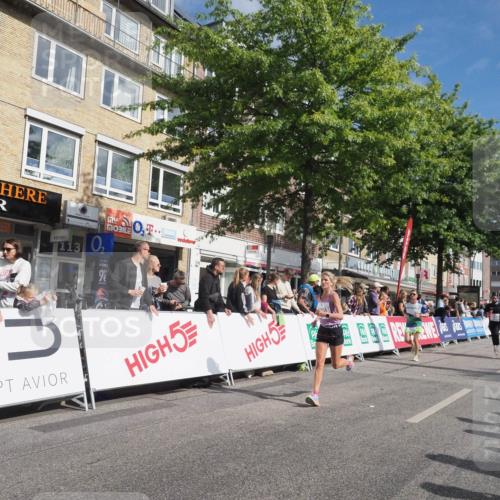 15.09.2024 - PSD Bank Halbmarathon Miley Keyser http://msf.ph/oto/7080923 15.09.2024 11:39:33 Ziel 739, 913, 933, 954, 1060, 1240, 1266, 1382, 1395, 1397, 1424, 1481, 2163, 2568, 2628, 2650 meine-sportfotos.de