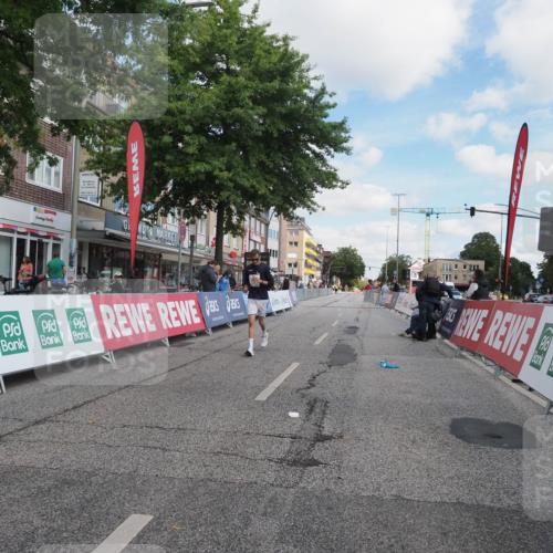 15.09.2024 - PSD Bank Halbmarathon Miley Keyser http://msf.ph/oto/7080937 15.09.2024 12:54:32 Ziel 2440 meine-sportfotos.de