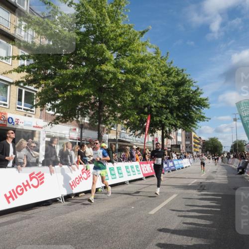 15.09.2024 - PSD Bank Halbmarathon Miley Keyser http://msf.ph/oto/7080943 15.09.2024 11:39:35 Ziel 739, 913, 933, 954, 1060, 1240, 1266, 1382, 1395, 1397, 1424, 1481, 2163, 2568, 2628, 2650 meine-sportfotos.de