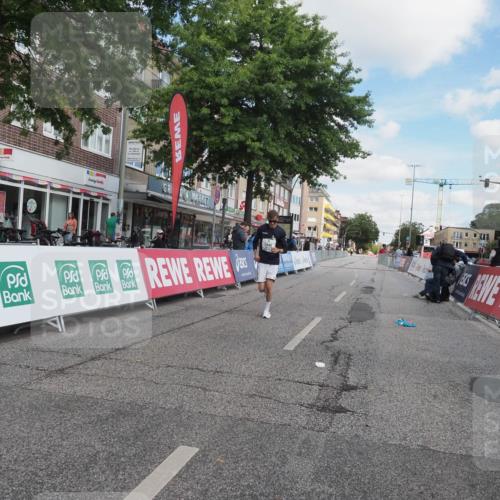 15.09.2024 - PSD Bank Halbmarathon Miley Keyser http://msf.ph/oto/7080945 15.09.2024 12:54:33 Ziel 2440 meine-sportfotos.de