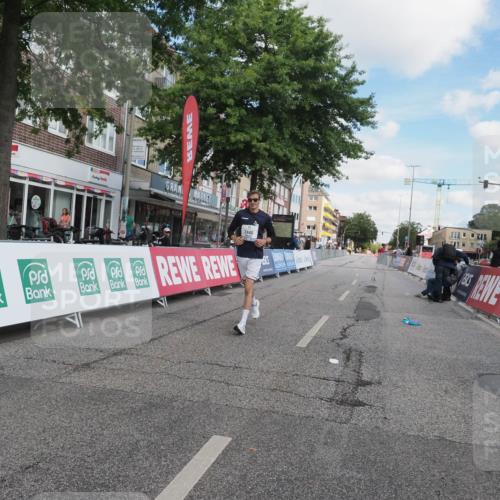 15.09.2024 - PSD Bank Halbmarathon Miley Keyser http://msf.ph/oto/7080963 15.09.2024 12:54:33 Ziel 2440 meine-sportfotos.de