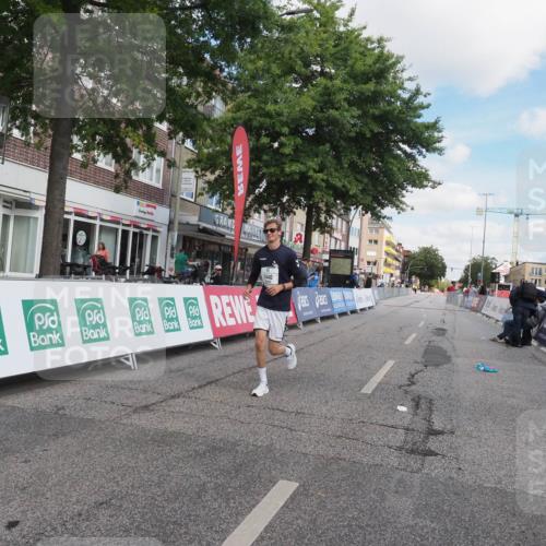 15.09.2024 - PSD Bank Halbmarathon Miley Keyser http://msf.ph/oto/7080979 15.09.2024 12:54:34 Ziel 2440 meine-sportfotos.de
