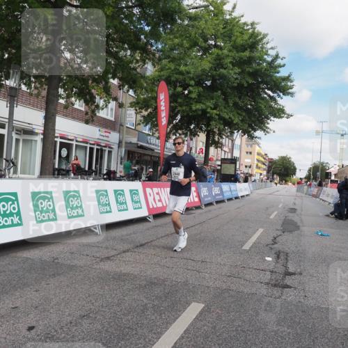 15.09.2024 - PSD Bank Halbmarathon Miley Keyser http://msf.ph/oto/7080983 15.09.2024 12:54:34 Ziel 2440 meine-sportfotos.de