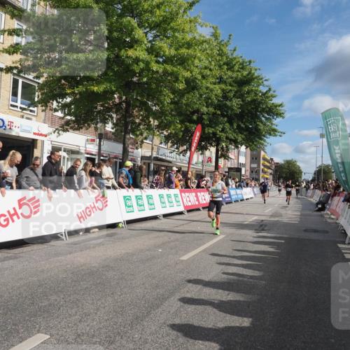 15.09.2024 - PSD Bank Halbmarathon Miley Keyser http://msf.ph/oto/7080995 15.09.2024 11:39:38 Ziel 739, 933, 954, 1060, 1240, 1382, 1395, 1397, 1424, 1481, 2163, 2568, 2628, 2650 meine-sportfotos.de