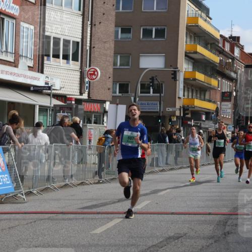 15.09.2024 - PSD Bank Halbmarathon Michael Strokosch http://msf.ph/oto/7081014 15.09.2024 11:17:06 Ziel 536, 561, 575, 591, 601, 607, 623, 629, 847, 857 meine-sportfotos.de