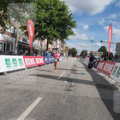15.09.2024 - PSD Bank Halbmarathon Miley Keyser http://msf.ph/oto/7081016 15.09.2024 12:55:09 Ziel 3210 meine-sportfotos.de