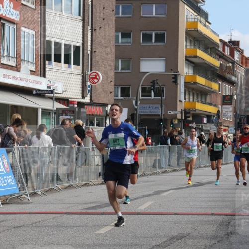 15.09.2024 - PSD Bank Halbmarathon Michael Strokosch http://msf.ph/oto/7081020 15.09.2024 11:17:07 Ziel 536, 561, 575, 591, 601, 607, 623, 629, 847, 857 meine-sportfotos.de