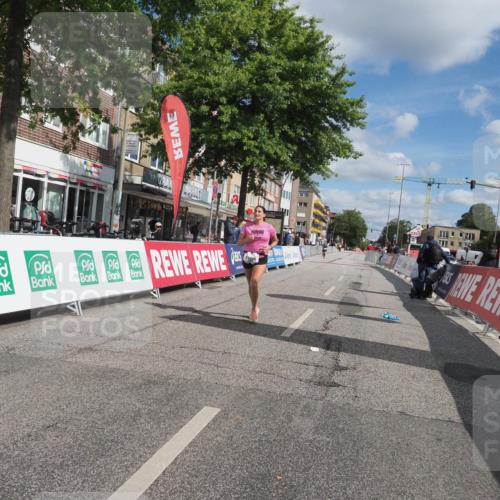 15.09.2024 - PSD Bank Halbmarathon Miley Keyser http://msf.ph/oto/7081024 15.09.2024 12:55:09 Ziel 3210 meine-sportfotos.de