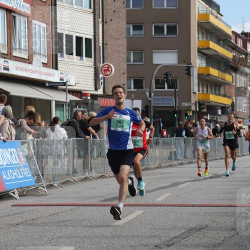 15.09.2024 - PSD Bank Halbmarathon Michael Strokosch http://msf.ph/oto/7081025 15.09.2024 11:17:07 Ziel 536, 561, 575, 591, 601, 607, 623, 629, 847, 857 meine-sportfotos.de