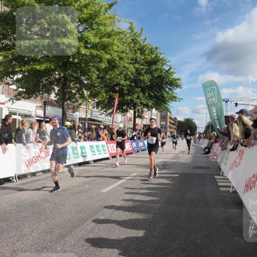 15.09.2024 - PSD Bank Halbmarathon Miley Keyser http://msf.ph/oto/7081054 15.09.2024 11:39:42 Ziel 954, 1060, 1240, 1255, 1382, 1395, 1397, 1424, 1481, 2163, 2568 meine-sportfotos.de