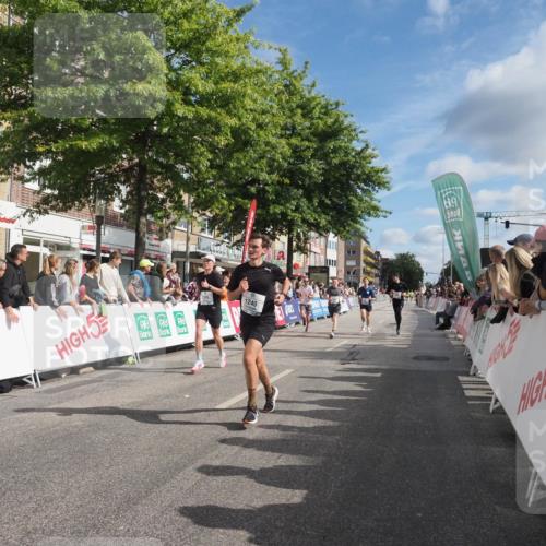 15.09.2024 - PSD Bank Halbmarathon Miley Keyser http://msf.ph/oto/7081072 15.09.2024 11:39:43 Ziel 954, 1060, 1240, 1255, 1382, 1395, 1397, 1424, 1481, 2163, 2568 meine-sportfotos.de