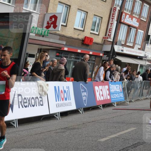 15.09.2024 - PSD Bank Halbmarathon Michael Strokosch http://msf.ph/oto/7081073 15.09.2024 11:17:10 Ziel 536, 561, 575, 591, 601, 607, 623, 629, 847, 857, 1005 meine-sportfotos.de