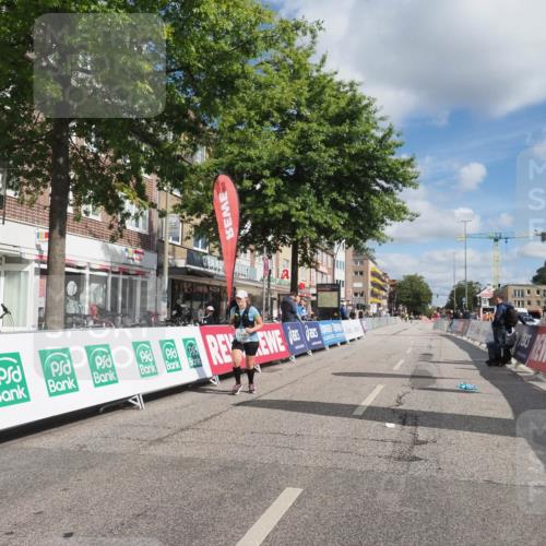 15.09.2024 - PSD Bank Halbmarathon Miley Keyser http://msf.ph/oto/7081078 15.09.2024 12:55:22 Ziel 3210, 3340 meine-sportfotos.de