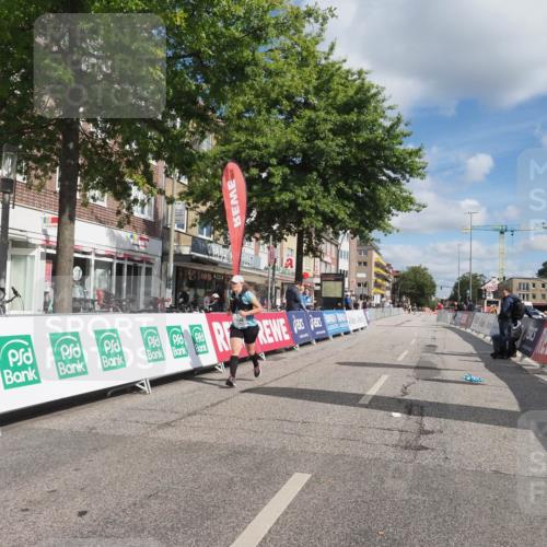 15.09.2024 - PSD Bank Halbmarathon Miley Keyser http://msf.ph/oto/7081083 15.09.2024 12:55:22 Ziel 3210, 3340 meine-sportfotos.de