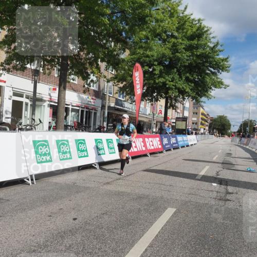 15.09.2024 - PSD Bank Halbmarathon Miley Keyser http://msf.ph/oto/7081087 15.09.2024 12:55:22 Ziel 3210, 3340 meine-sportfotos.de