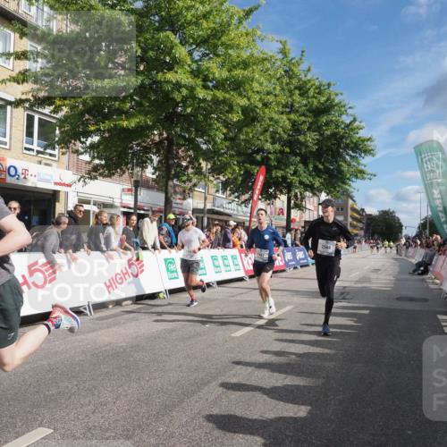 15.09.2024 - PSD Bank Halbmarathon Miley Keyser http://msf.ph/oto/7081107 15.09.2024 11:39:45 Ziel 940, 954, 1060, 1062, 1240, 1255, 1290, 1395, 1397, 1481, 2163, 2568 meine-sportfotos.de