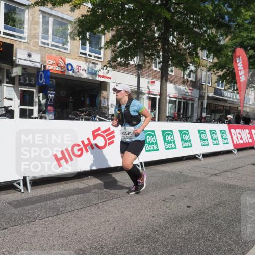 15.09.2024 - PSD Bank Halbmarathon Miley Keyser http://msf.ph/oto/7081122 15.09.2024 12:55:23 Ziel 3210, 3340 meine-sportfotos.de