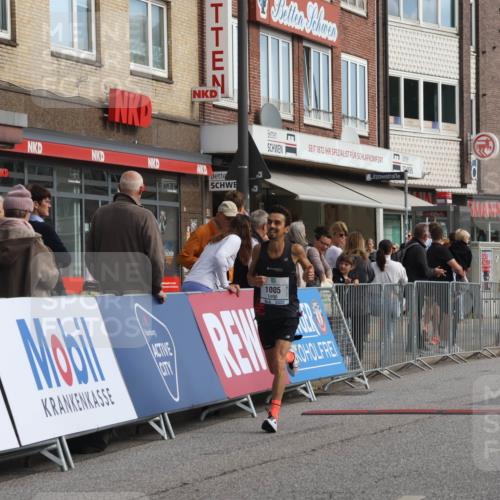 15.09.2024 - PSD Bank Halbmarathon Michael Strokosch http://msf.ph/oto/7081123 15.09.2024 11:17:15 Ziel 536, 575, 591, 601, 607, 623, 629, 847, 857, 1005 meine-sportfotos.de