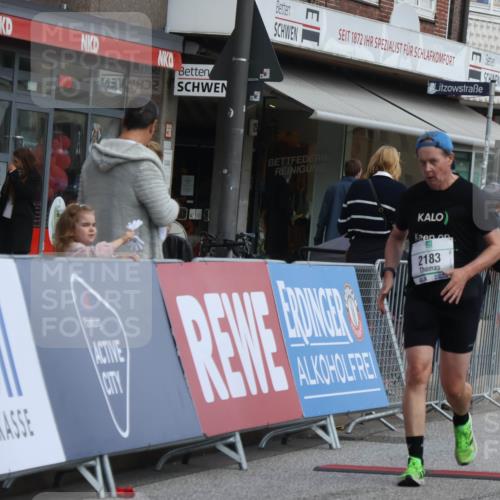 15.09.2024 - PSD Bank Halbmarathon Michael Strokosch http://msf.ph/oto/7081141 15.09.2024 12:26:13 Ziel 2183, 2186, 3086, 3156, 3157, 3342, 3413 meine-sportfotos.de