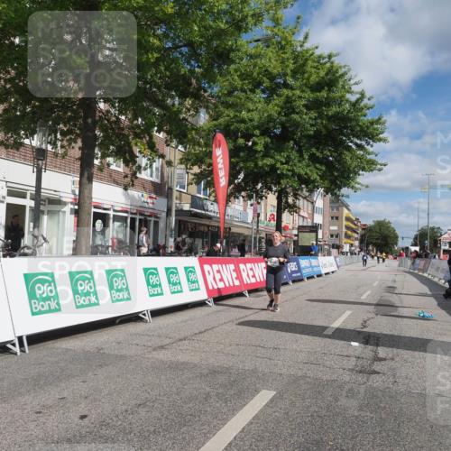 15.09.2024 - PSD Bank Halbmarathon Miley Keyser http://msf.ph/oto/7081174 15.09.2024 12:56:19 Ziel 3492 meine-sportfotos.de