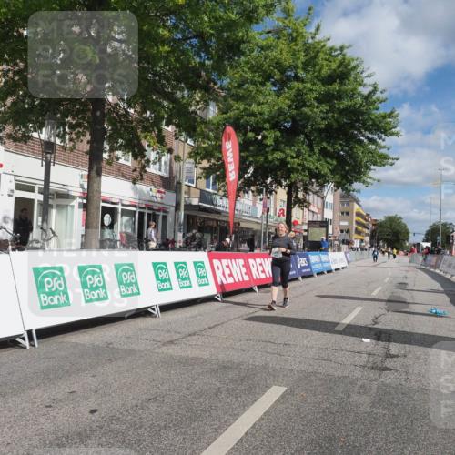 15.09.2024 - PSD Bank Halbmarathon Miley Keyser http://msf.ph/oto/7081178 15.09.2024 12:56:19 Ziel 3492 meine-sportfotos.de