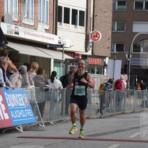 15.09.2024 - PSD Bank Halbmarathon Michael Strokosch http://msf.ph/oto/7081179 15.09.2024 11:17:22 Ziel 416, 558, 575, 591, 629, 847, 857, 1005 meine-sportfotos.de