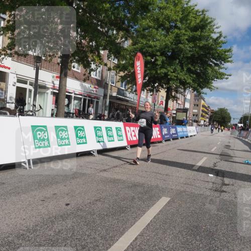 15.09.2024 - PSD Bank Halbmarathon Miley Keyser http://msf.ph/oto/7081192 15.09.2024 12:56:20 Ziel 3492 meine-sportfotos.de