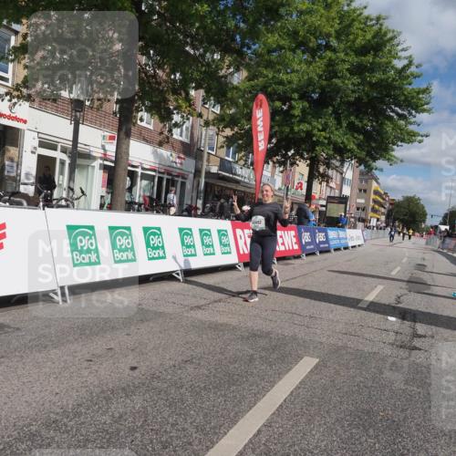 15.09.2024 - PSD Bank Halbmarathon Miley Keyser http://msf.ph/oto/7081196 15.09.2024 12:56:20 Ziel 3492 meine-sportfotos.de