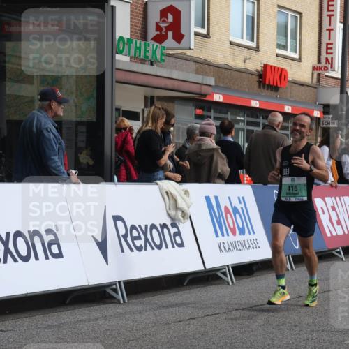 15.09.2024 - PSD Bank Halbmarathon Michael Strokosch http://msf.ph/oto/7081211 15.09.2024 11:17:24 Ziel 416, 558, 575, 591, 847, 1005 meine-sportfotos.de