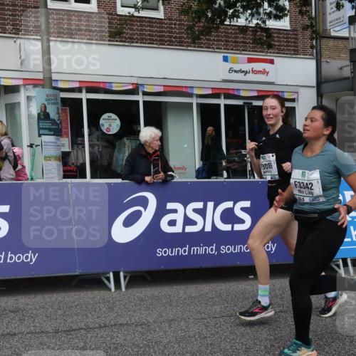 15.09.2024 - PSD Bank Halbmarathon Michael Strokosch http://msf.ph/oto/7081214 15.09.2024 12:26:19 Ziel 2183, 2186, 3086, 3237, 3342, 3489 meine-sportfotos.de