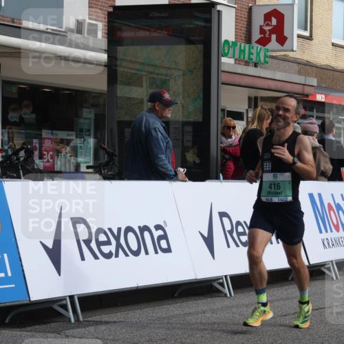 15.09.2024 - PSD Bank Halbmarathon Michael Strokosch http://msf.ph/oto/7081221 15.09.2024 11:17:24 Ziel 416, 558, 575, 591, 847, 1005 meine-sportfotos.de