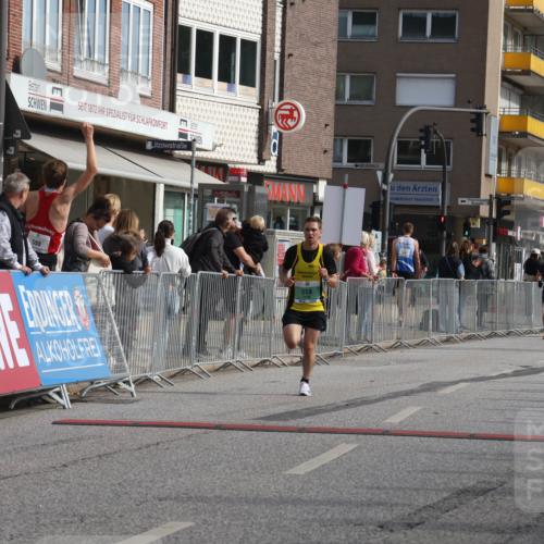 15.09.2024 - PSD Bank Halbmarathon Michael Strokosch http://msf.ph/oto/7081234 15.09.2024 11:17:27 Ziel 416, 558, 1005 meine-sportfotos.de