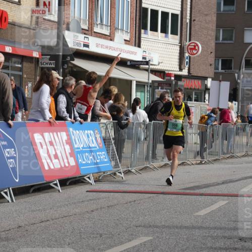 15.09.2024 - PSD Bank Halbmarathon Michael Strokosch http://msf.ph/oto/7081250 15.09.2024 11:17:27 Ziel 416, 558, 1005 meine-sportfotos.de