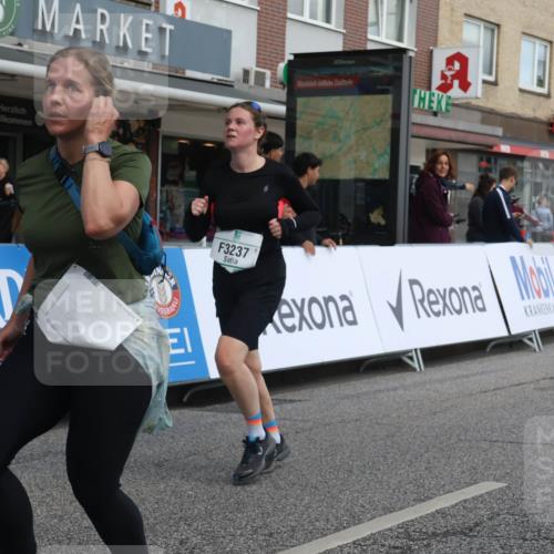 15.09.2024 - PSD Bank Halbmarathon Michael Strokosch http://msf.ph/oto/7081252 15.09.2024 12:26:27 Ziel 2252, 3086, 3237, 3342, 3489 meine-sportfotos.de
