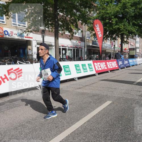 15.09.2024 - PSD Bank Halbmarathon Miley Keyser http://msf.ph/oto/7081269 15.09.2024 12:56:40 Ziel 2459, 2460, 3487 meine-sportfotos.de
