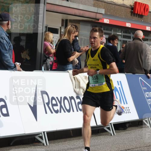 15.09.2024 - PSD Bank Halbmarathon Michael Strokosch http://msf.ph/oto/7081281 15.09.2024 11:17:30 Ziel 416, 558, 580, 592 meine-sportfotos.de